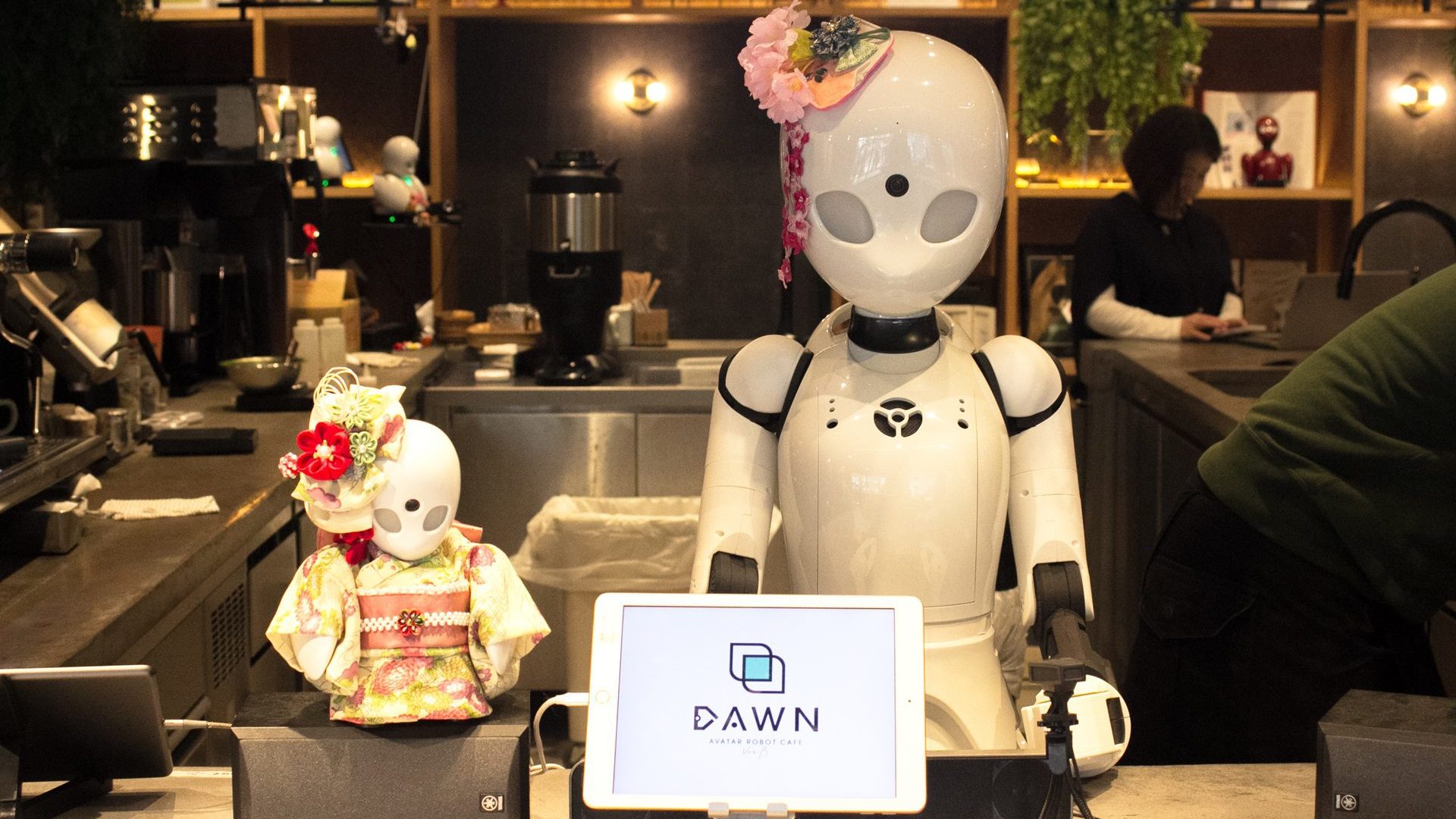Forget AI: This Tokyo robot café is all about human connection